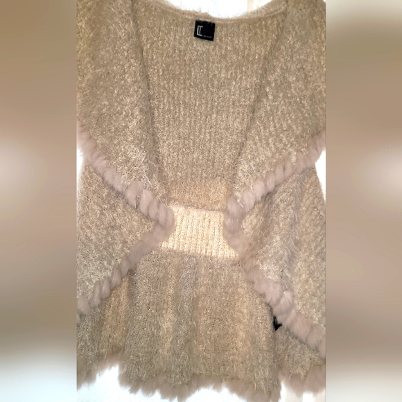 SALE! Ivory Love Token Genuine Rabbit Fur Trim Vest Women's Sz S Extra Stretchy - Picture 2 of 11